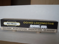 NEW WRENN 00 Gauge is launched at Ally Pally 2018 - W8000  Dartmouth Castle + Wagons  